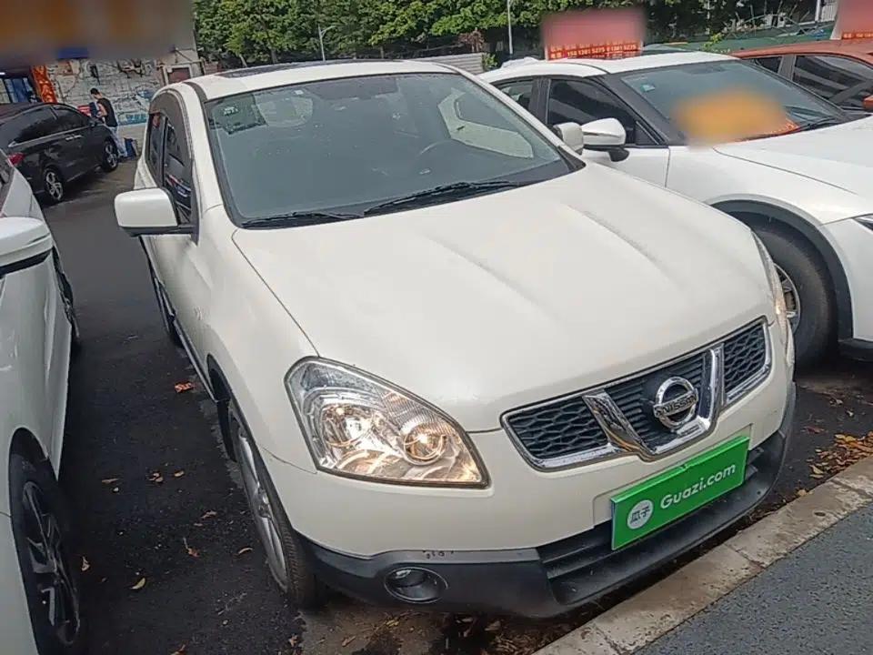 Nissan Qashqai 2012 2.0 XV LE CVT 2WD — миниатюра 3