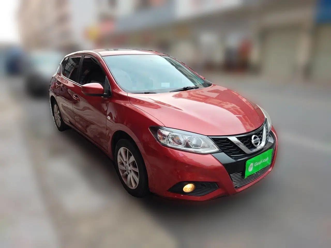 Nissan Tiida 2016 1.6L CVT Cool Dynamic Edition — миниатюра 3