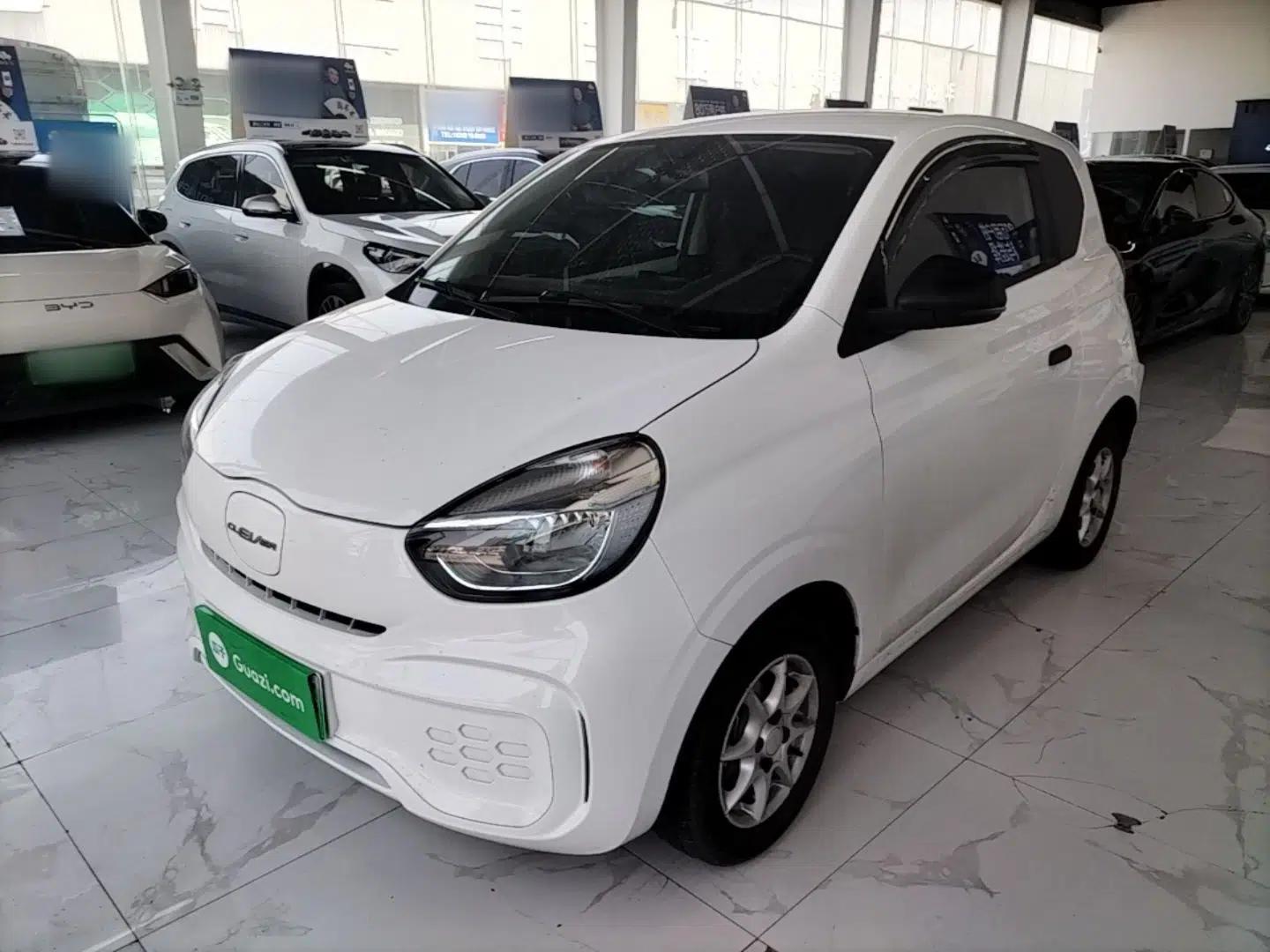 Roewe Clever 2022 311km QiQi BoBo Edition — миниатюра 1