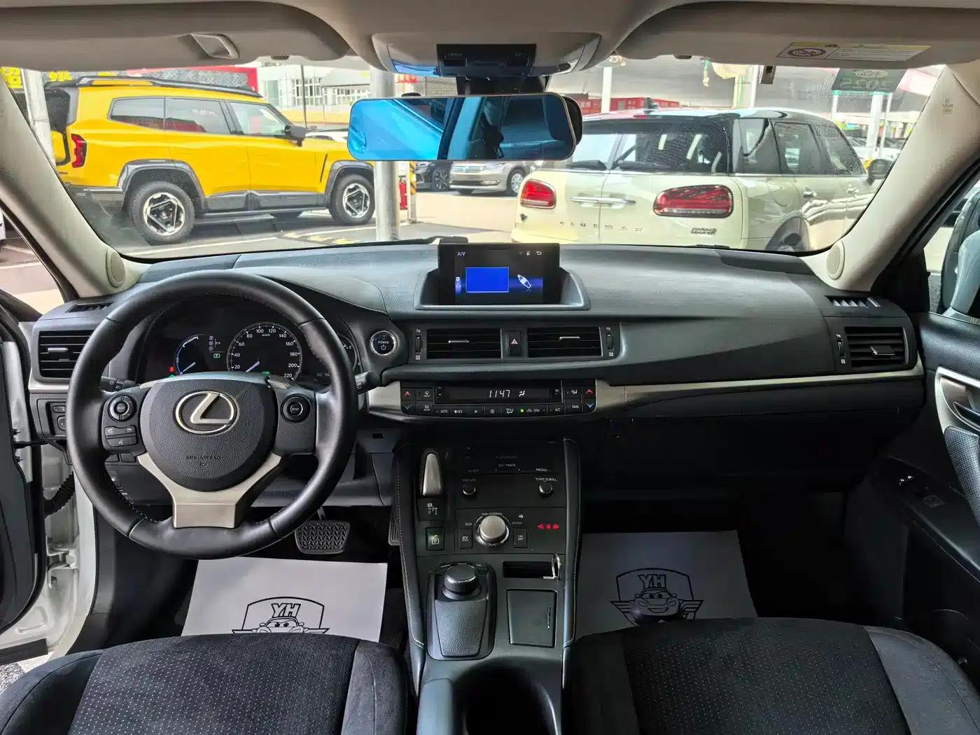 Lexus CT 2014 CT200h Comfort Edition (Single Color) — миниатюра 9