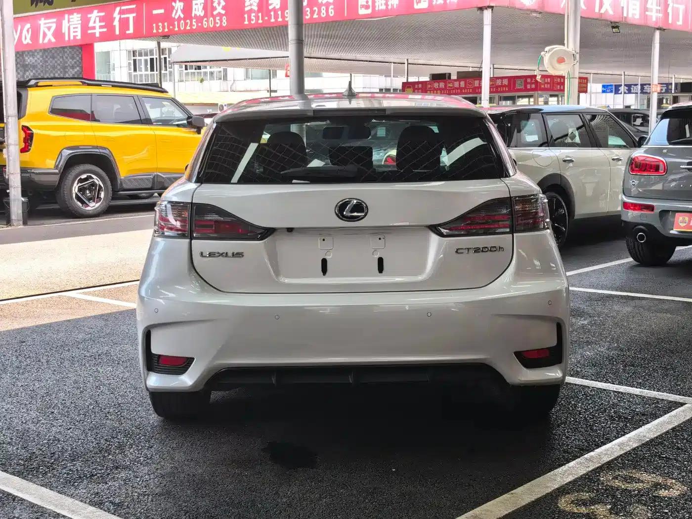 Lexus CT 2014 CT200h Comfort Edition (Single Color) — миниатюра 10