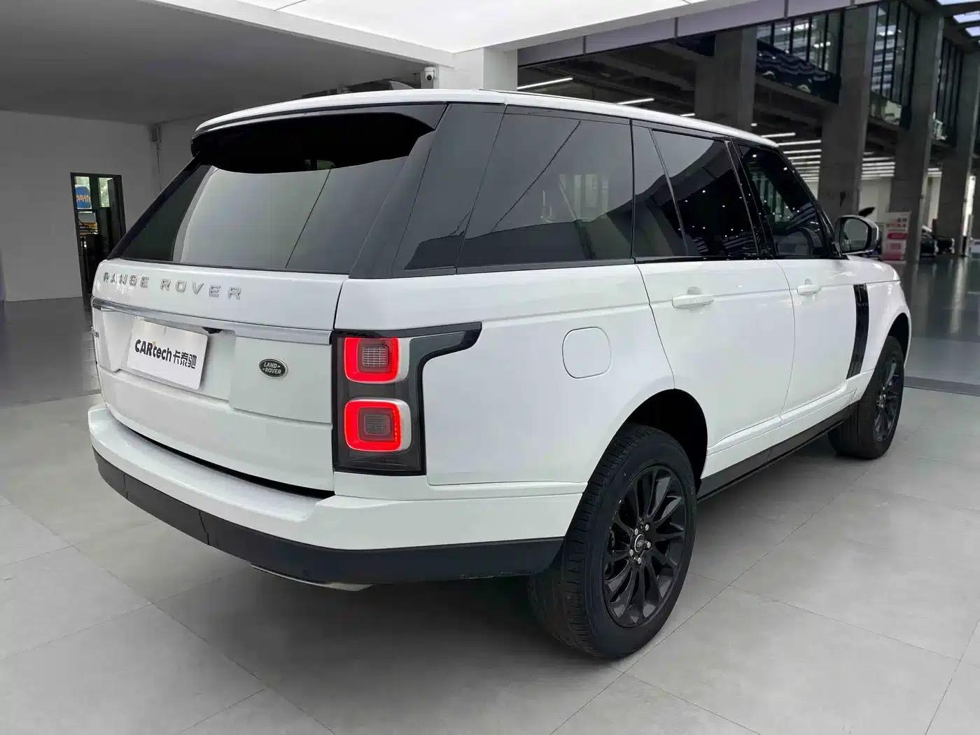 Range Rover 2021 3.0 L6 Legendary Edition — миниатюра 34