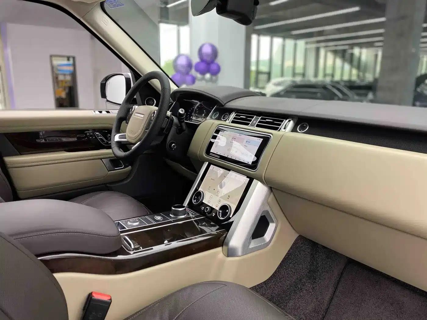 Range Rover 2021 3.0 L6 Legendary Edition — миниатюра 7