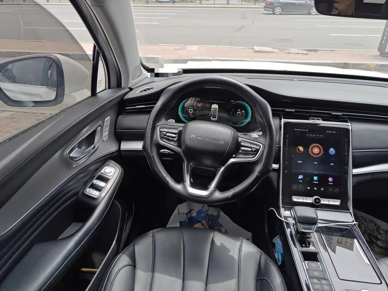 Roewe RX5 eMAX 2020 500 PHEV Smart Cabin Flagship Edition — миниатюра 10