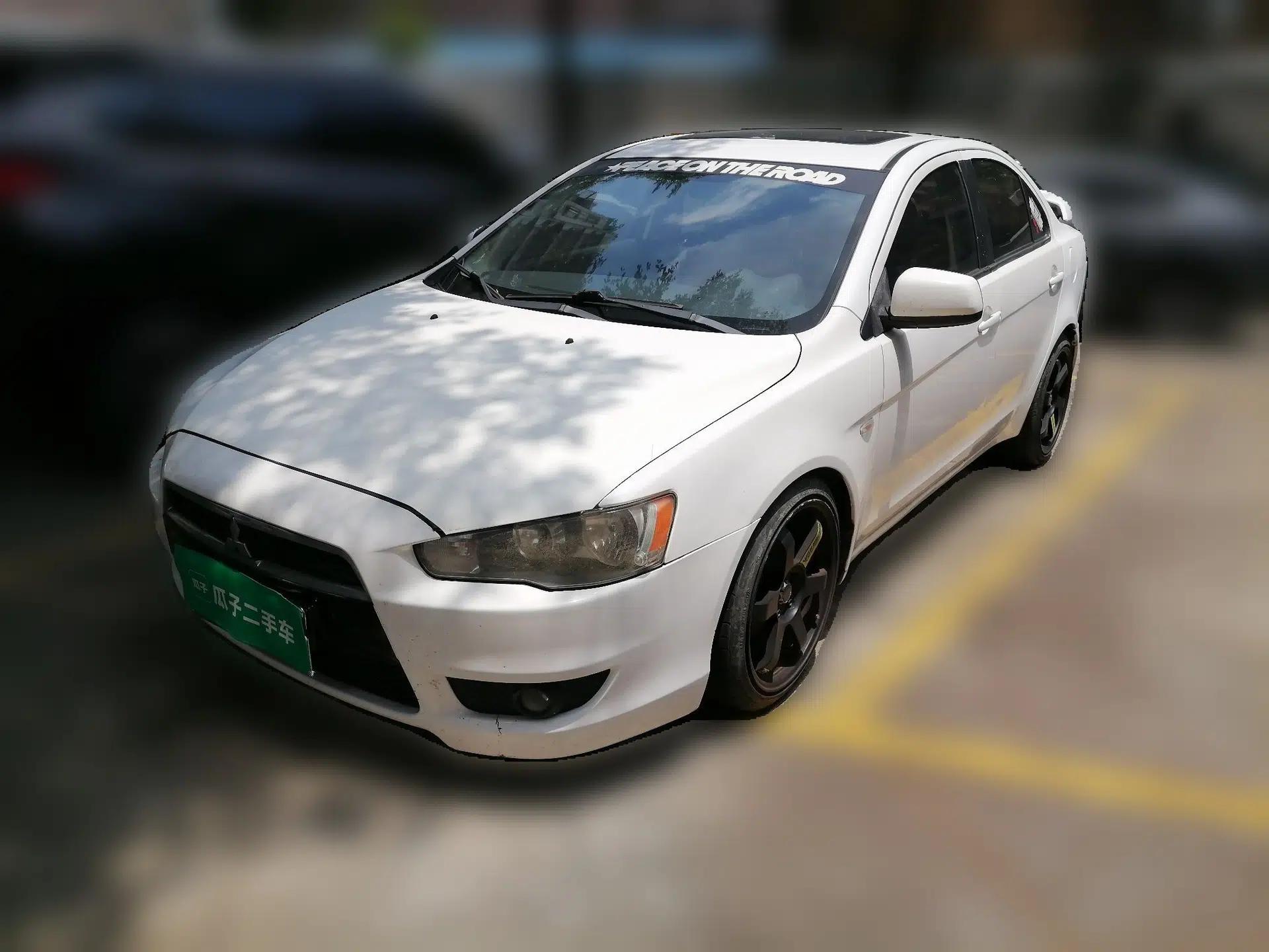 Mitsubishi Lancer EX 2012 Anniversary Edition 1.8L CVT Comfort Model — миниатюра 1