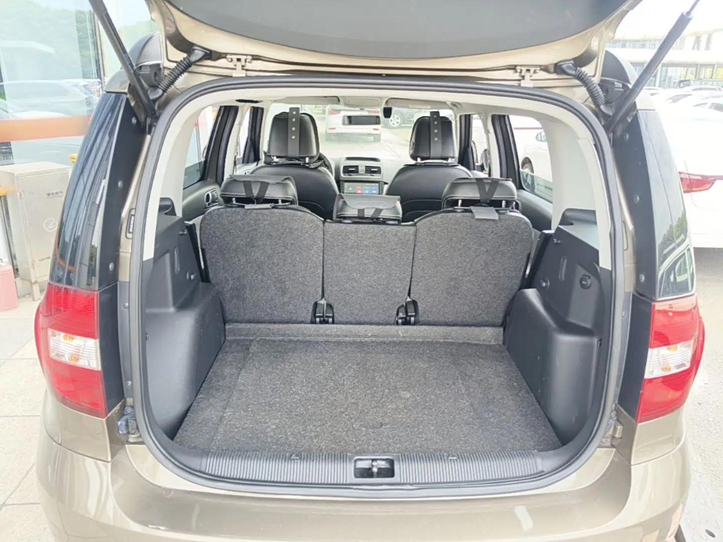 Skoda Yeti 2017 TSI280 DSG Advanced Edition — миниатюра 27
