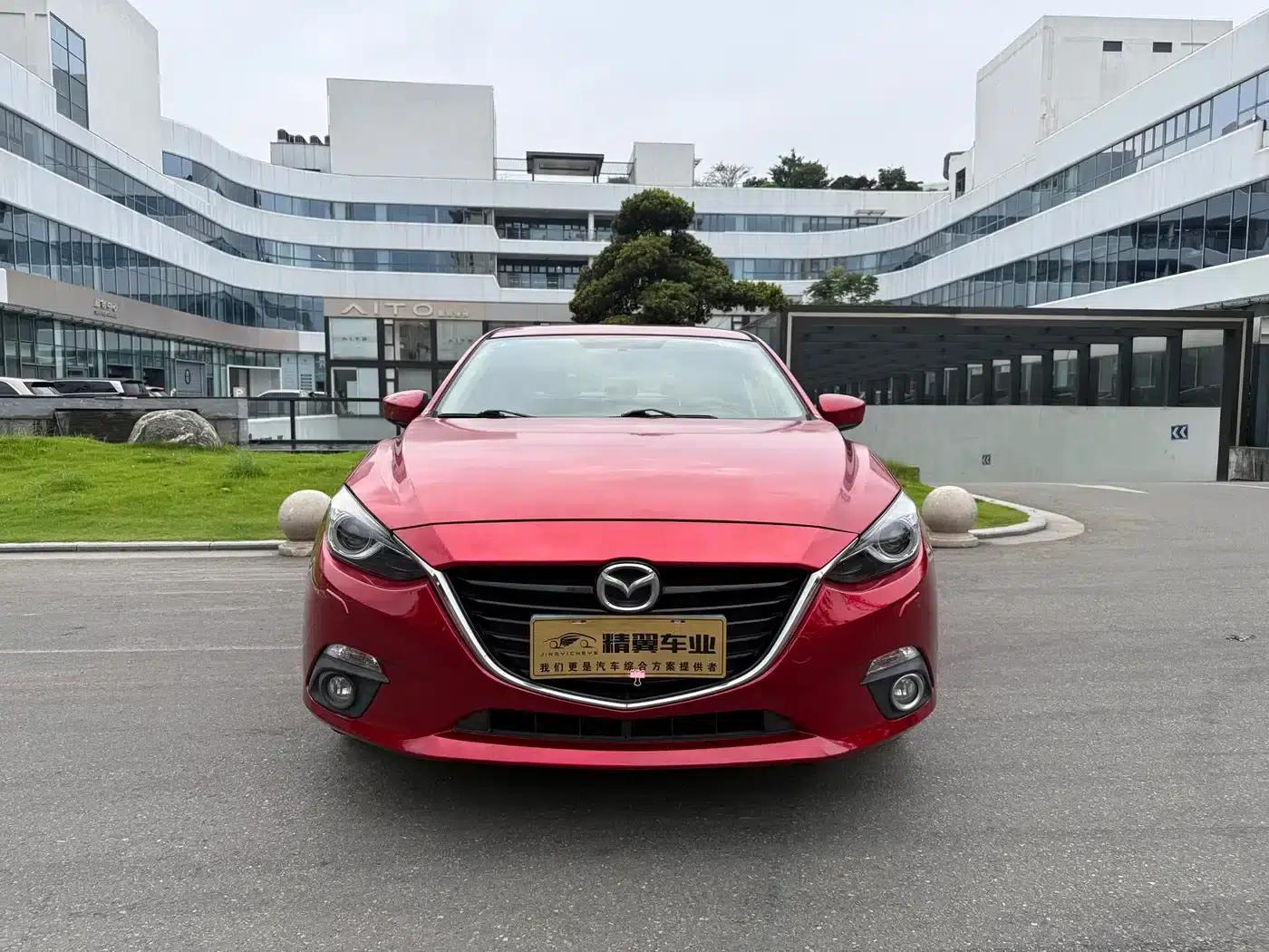 Mazda3 Axela 2016 Sedan 2.0L Automatic Flagship — миниатюра 2