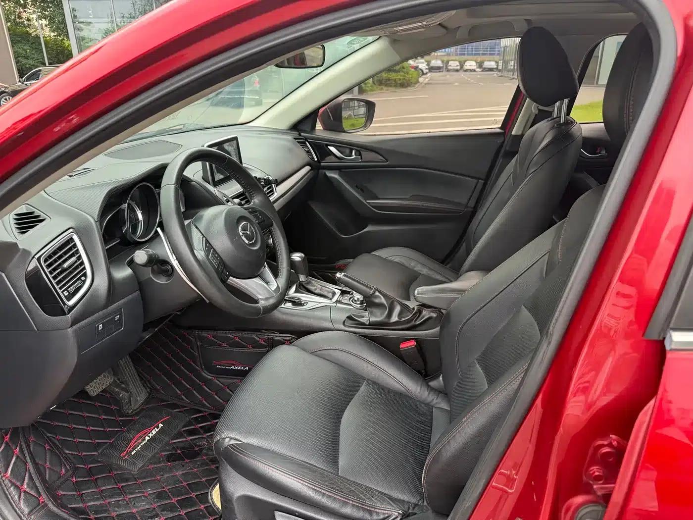 Mazda3 Axela 2016 Sedan 2.0L Automatic Flagship — миниатюра 5