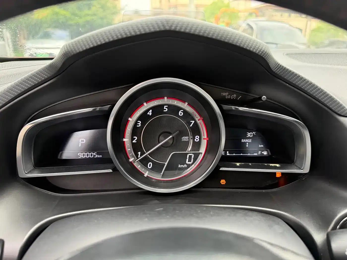 Mazda3 Axela 2016 Sedan 2.0L Automatic Flagship — миниатюра 7