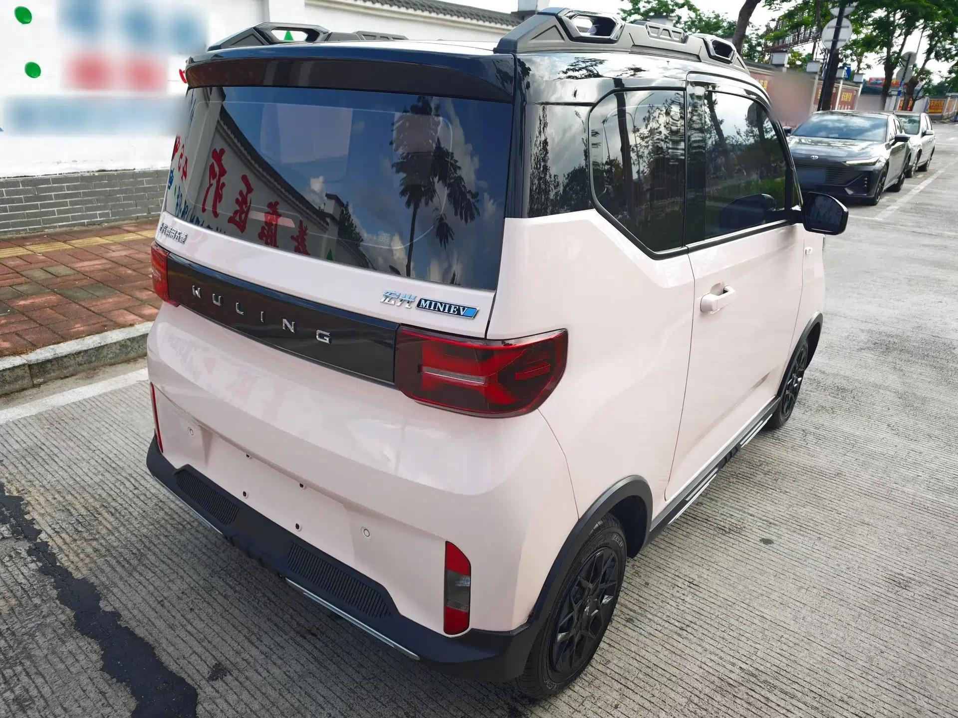 Wuling Hongguang MINIEV 2022 GAMEBOY 300km Enthusiast Model with Lithium Iron Phosphate — миниатюра 19