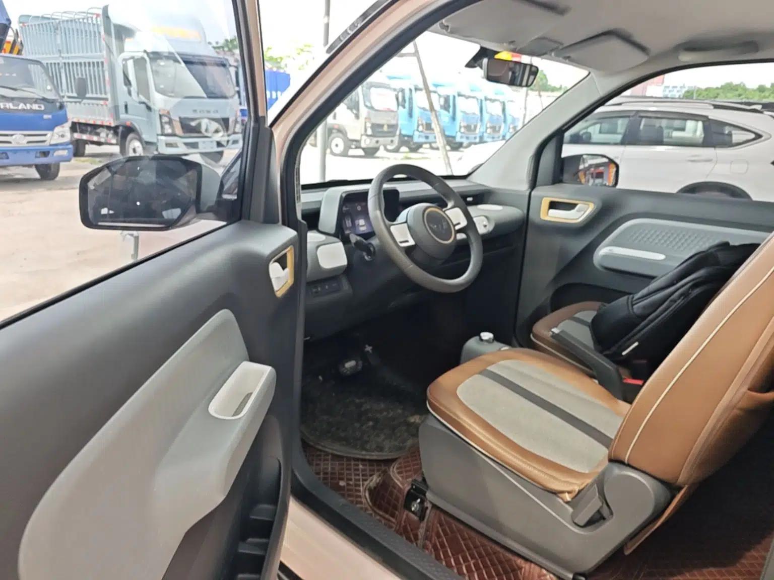 Wuling Hongguang MINIEV 2022 GAMEBOY 300km Enthusiast Model with Lithium Iron Phosphate — миниатюра 26