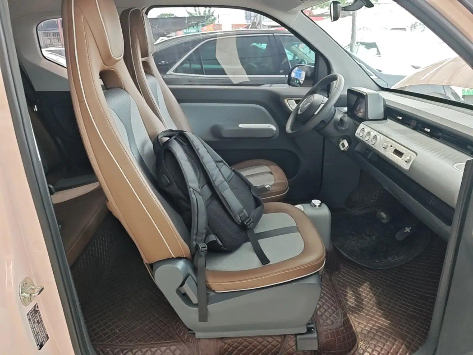 Wuling Hongguang MINIEV 2022 GAMEBOY 300km Enthusiast Model with Lithium Iron Phosphate — миниатюра 27