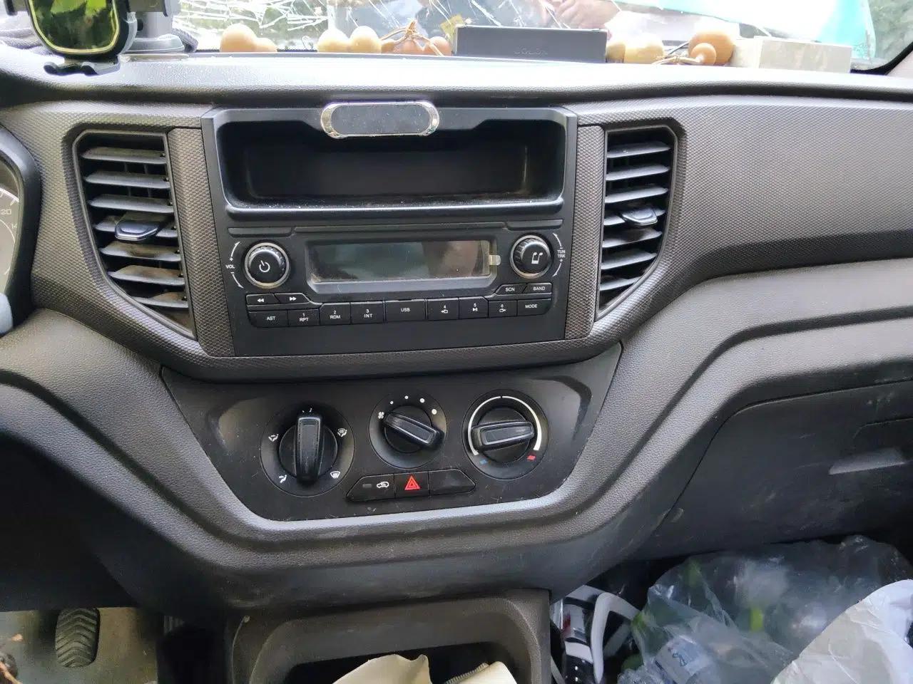 Wuling Hongguang 2019 1.5L S Basic Window-Sealed Vehicle China VI LAR — миниатюра 13