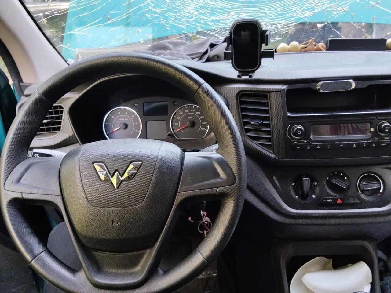Wuling Hongguang 2019 1.5L S Basic Window-Sealed Vehicle China VI LAR — миниатюра 9