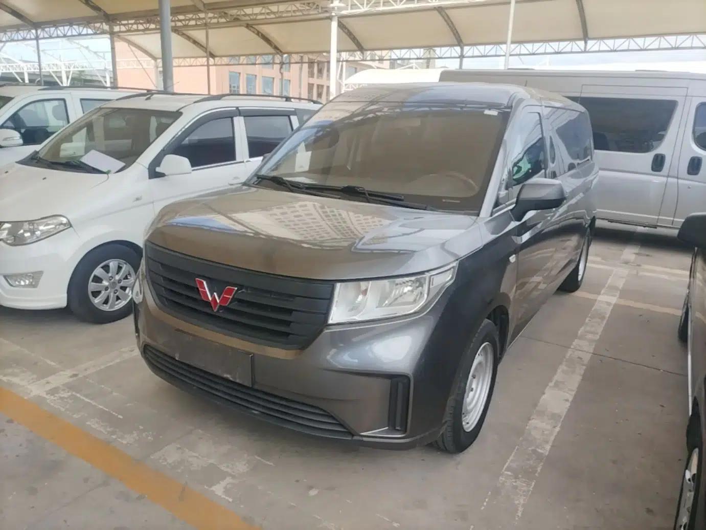 Wuling Zhengcheng 2022 2.0L Manual Entrepreneurial Version — миниатюра 1