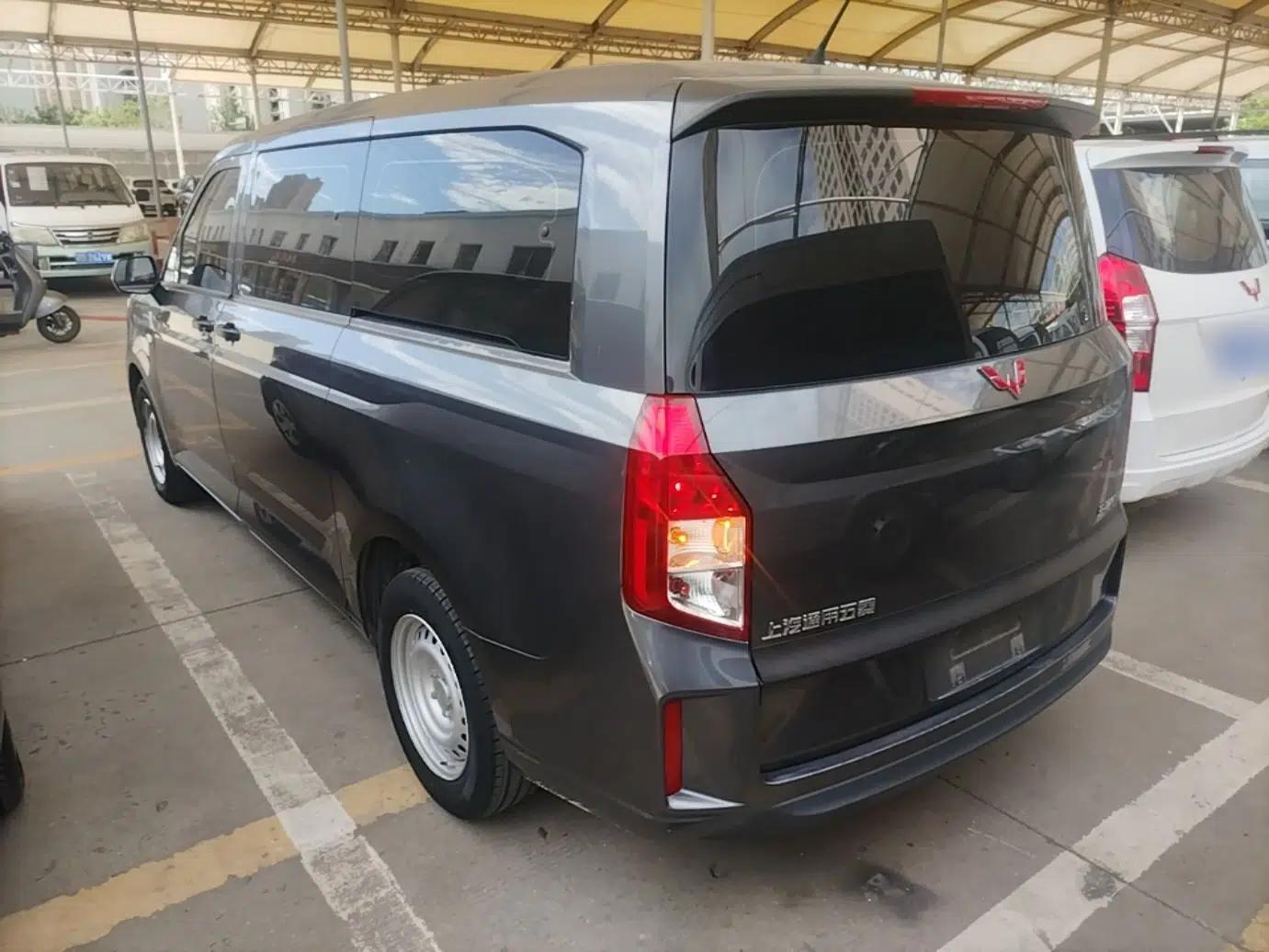 Wuling Zhengcheng 2022 2.0L Manual Entrepreneurial Version — миниатюра 4