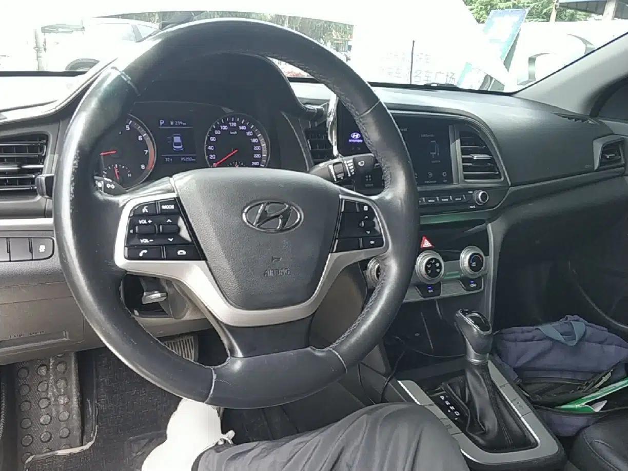 Hyundai Elantra (6th Generation / Lingdong) 2019 1.5L CVT ZhiXuan – Elite Version — миниатюра 17