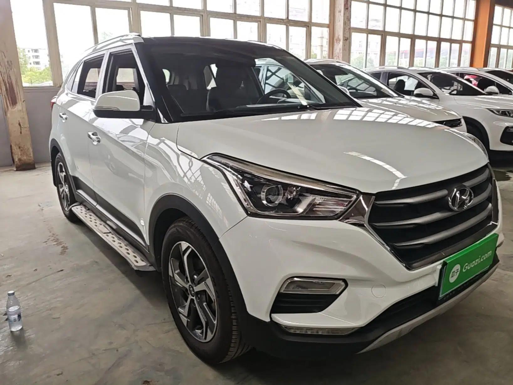 Hyundai ix25 2017 1.6L Automatic Smart Version — миниатюра 3