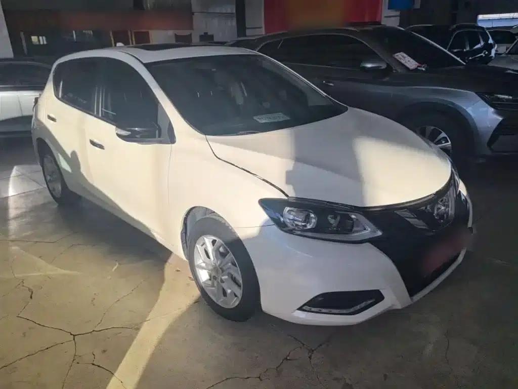 2024 Tiida 1.6L CVT Smart Edition — миниатюра 4