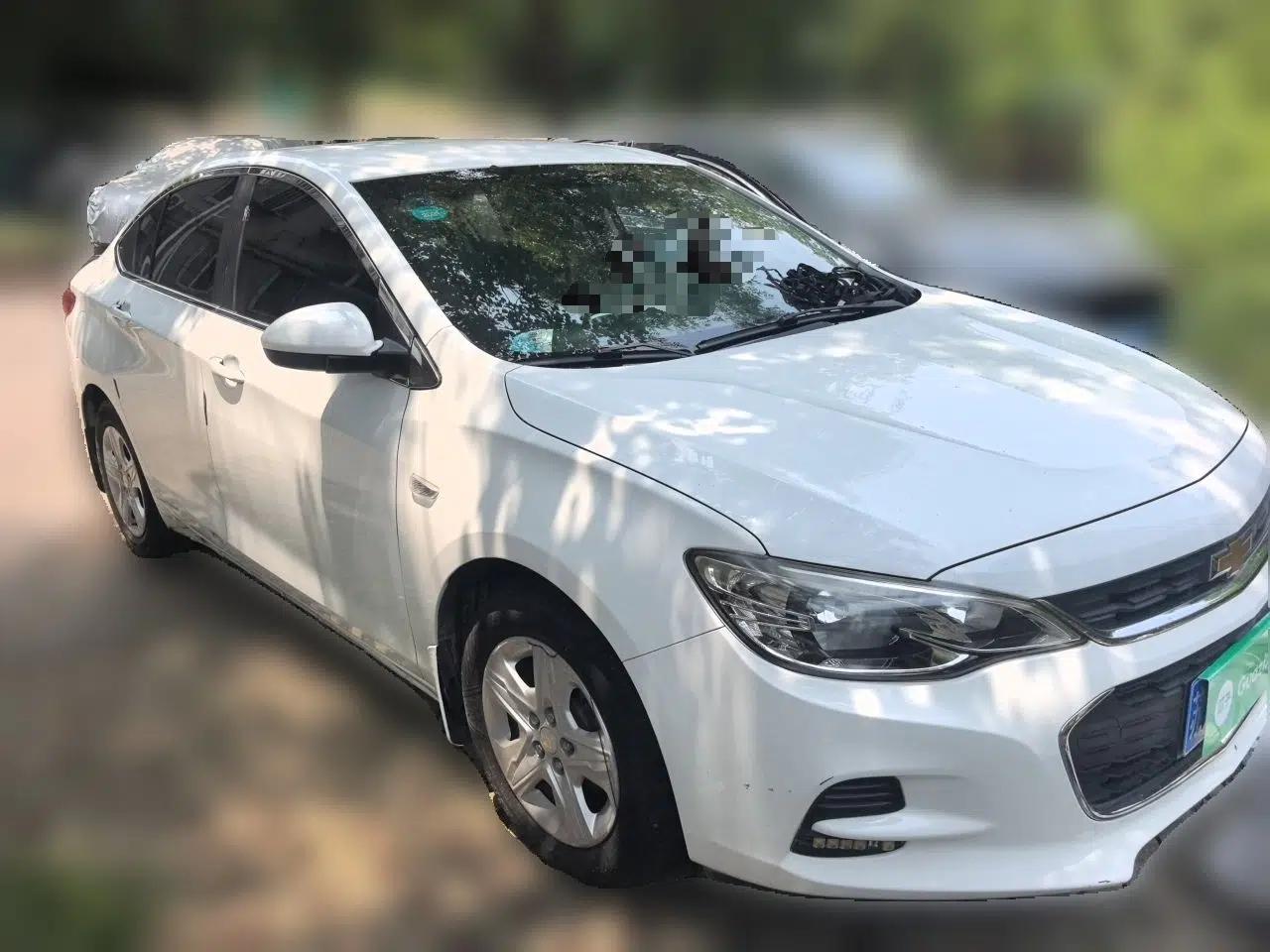 Chevrolet Cavalier 2016 1.5L Automatic Enjoyment Edition — миниатюра 3