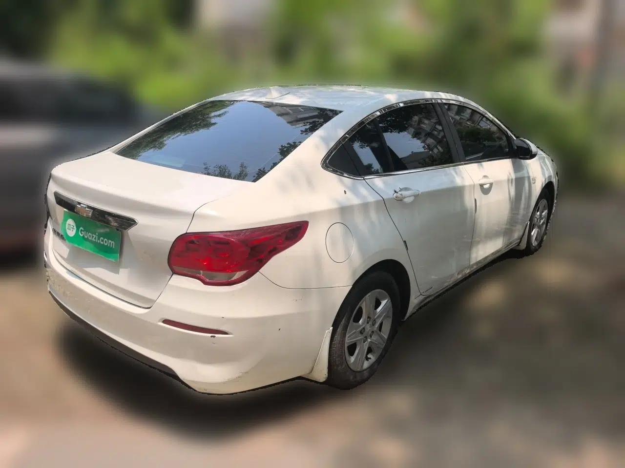 Chevrolet Cavalier 2016 1.5L Automatic Enjoyment Edition — миниатюра 6