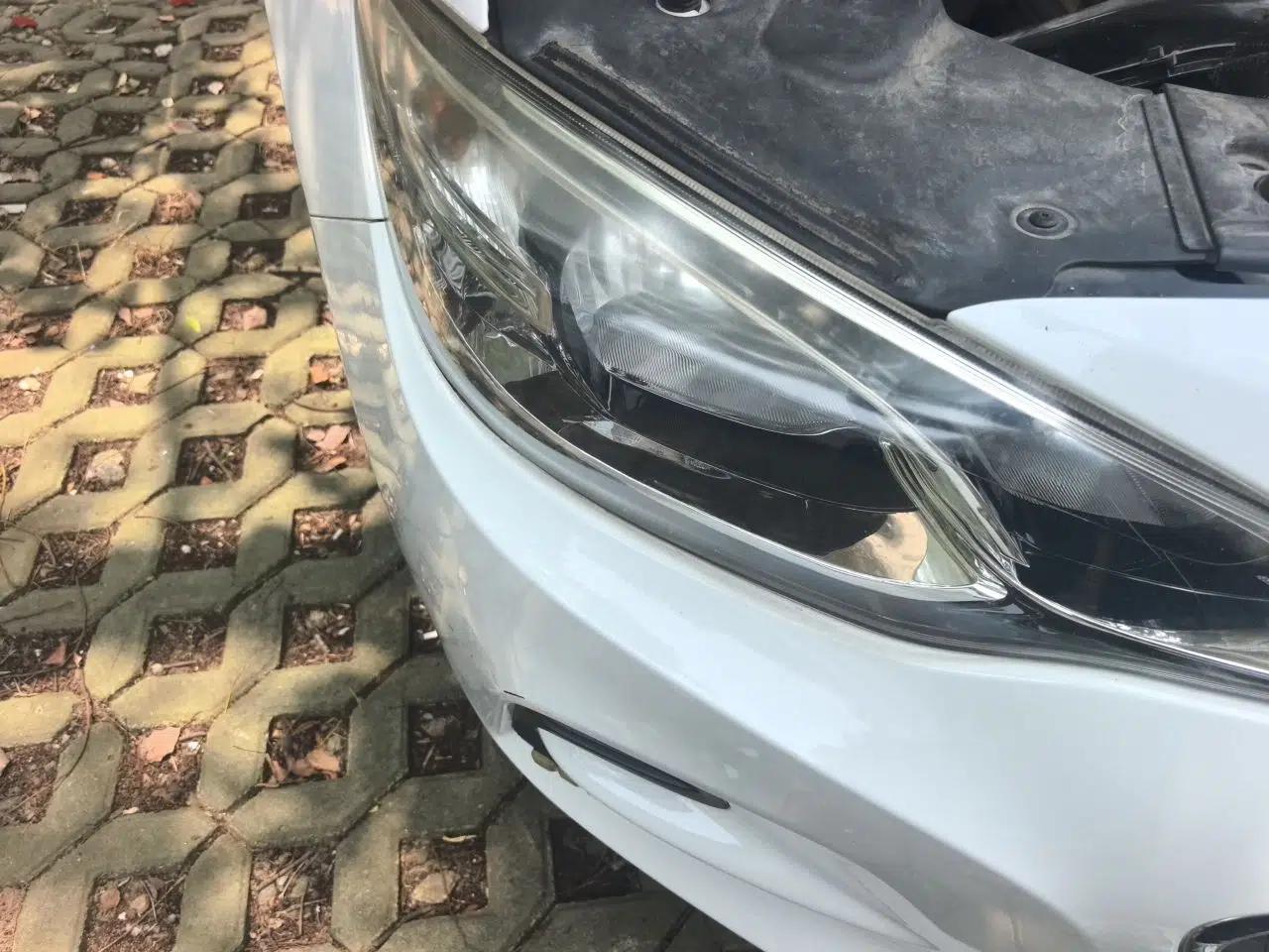 Chevrolet Cavalier 2016 1.5L Automatic Enjoyment Edition — миниатюра 7