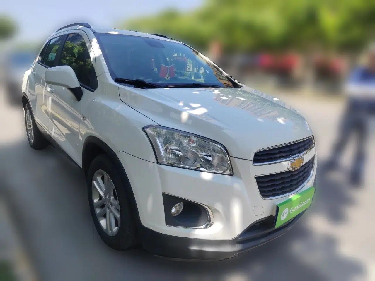 Chevrolet Trax 2016 1.4T Automatic Two-Wheel Drive Comfort Version with Sunroof — миниатюра 3