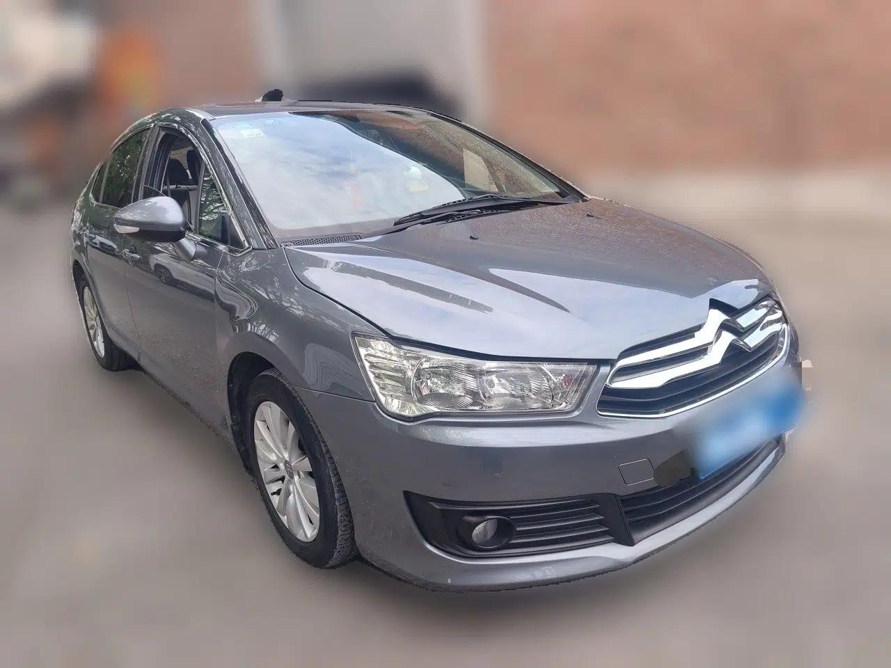 Citroen C-Quatre 2013 Sedan 1.6L Automatic Prestige Model — миниатюра 3