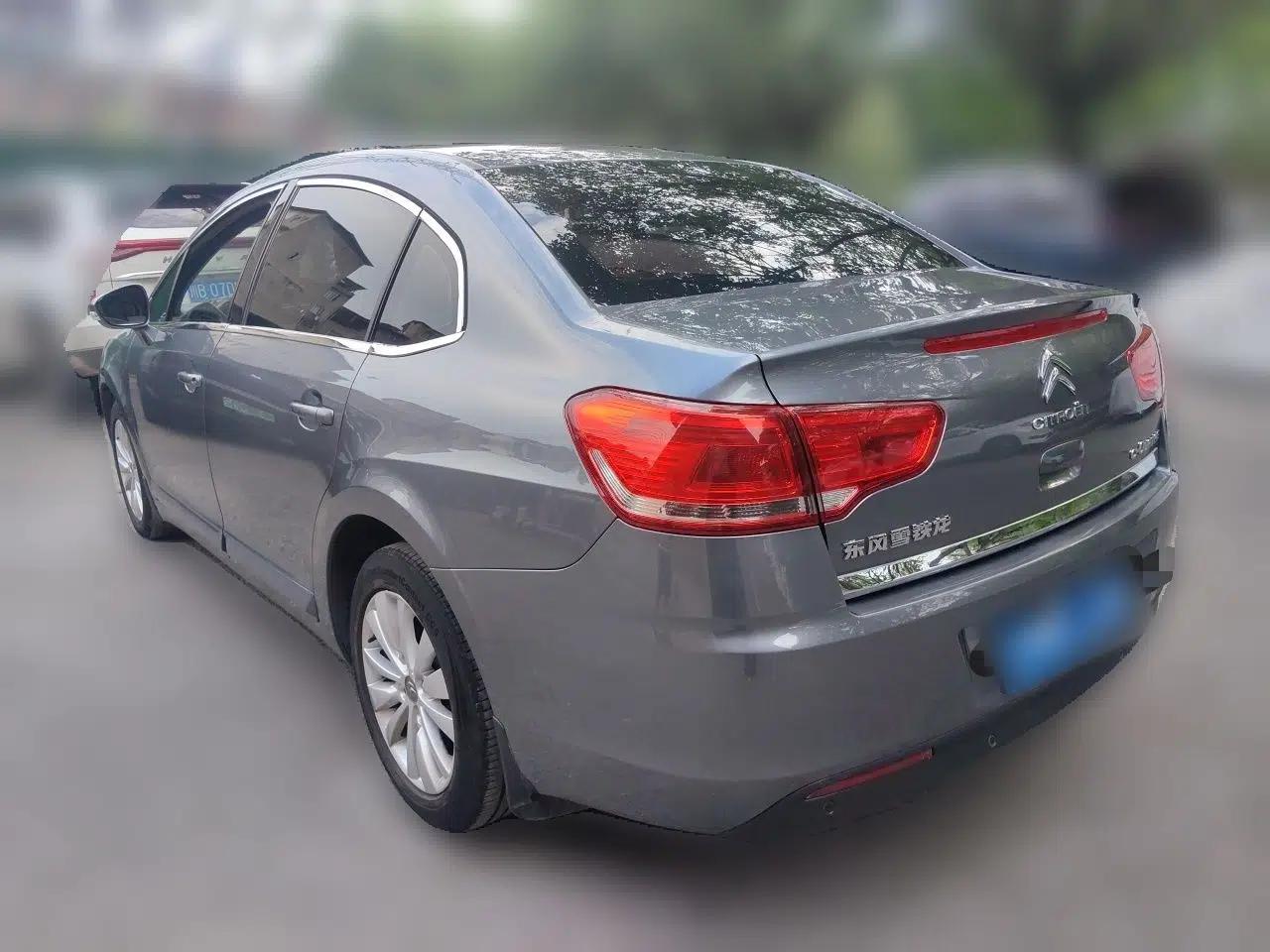Citroen C-Quatre 2013 Sedan 1.6L Automatic Prestige Model — миниатюра 4