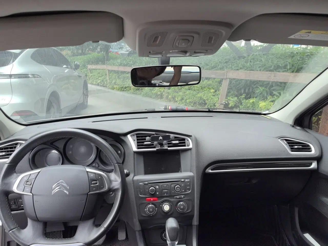 Citroen C4L 2015 1.8L Automatic Luxury Edition — миниатюра 18