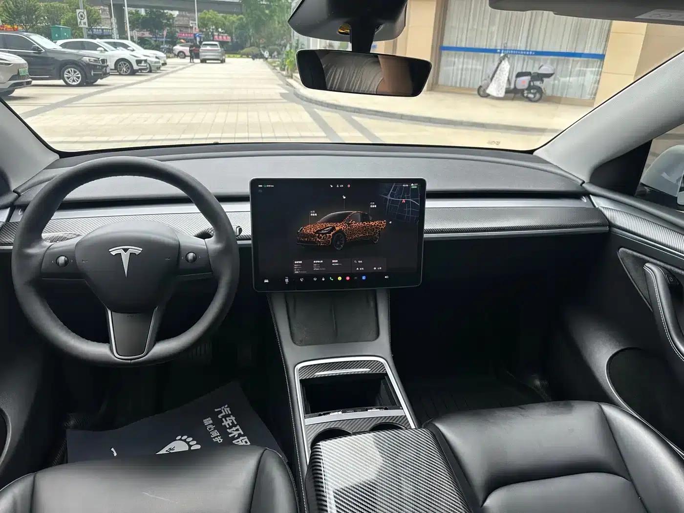 Model Y 2024 Rear-Wheel Drive — миниатюра 6