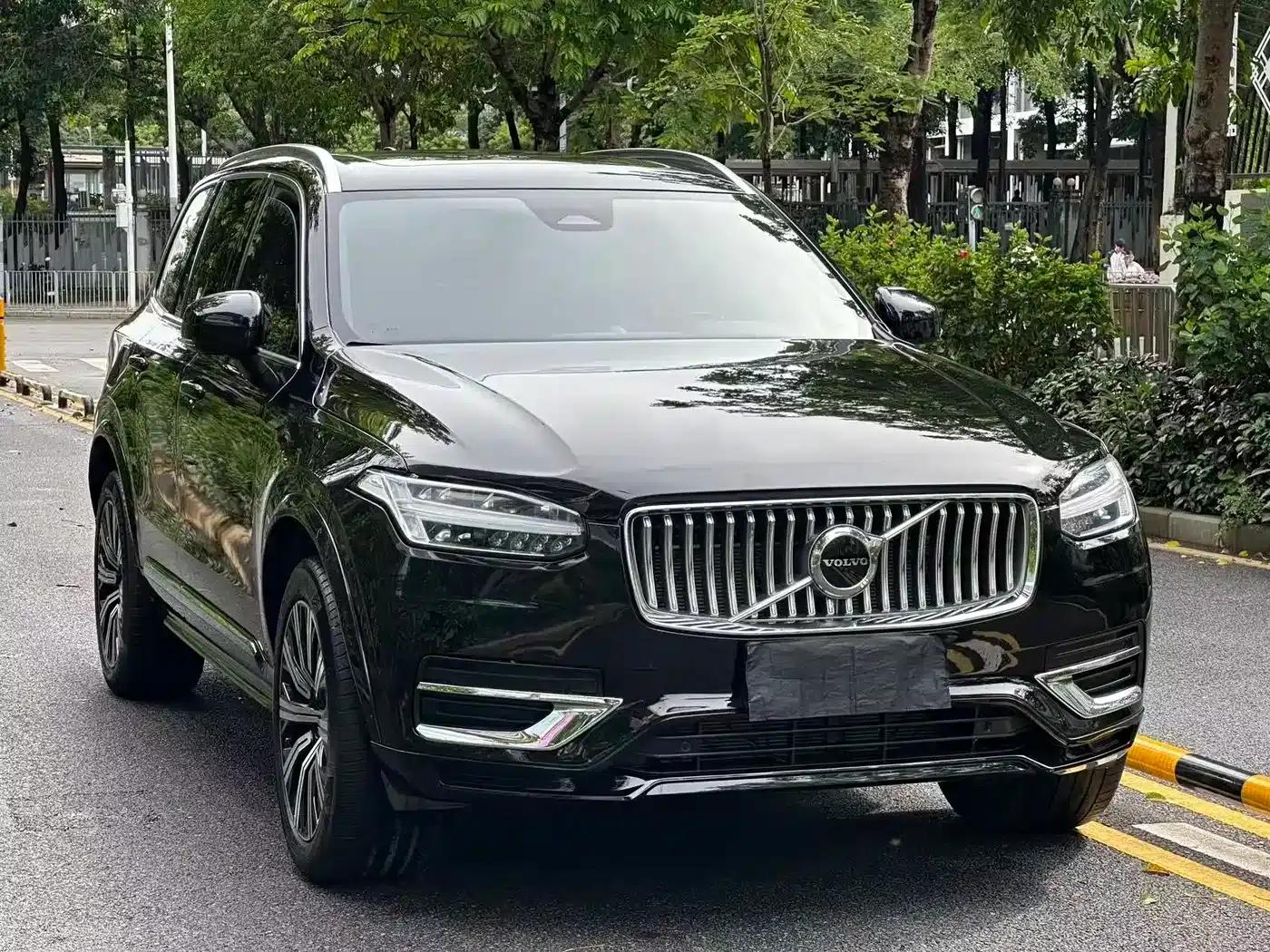 2024 Volvo XC90 B5 Smart Luxury Edition 7-seater — миниатюра 3
