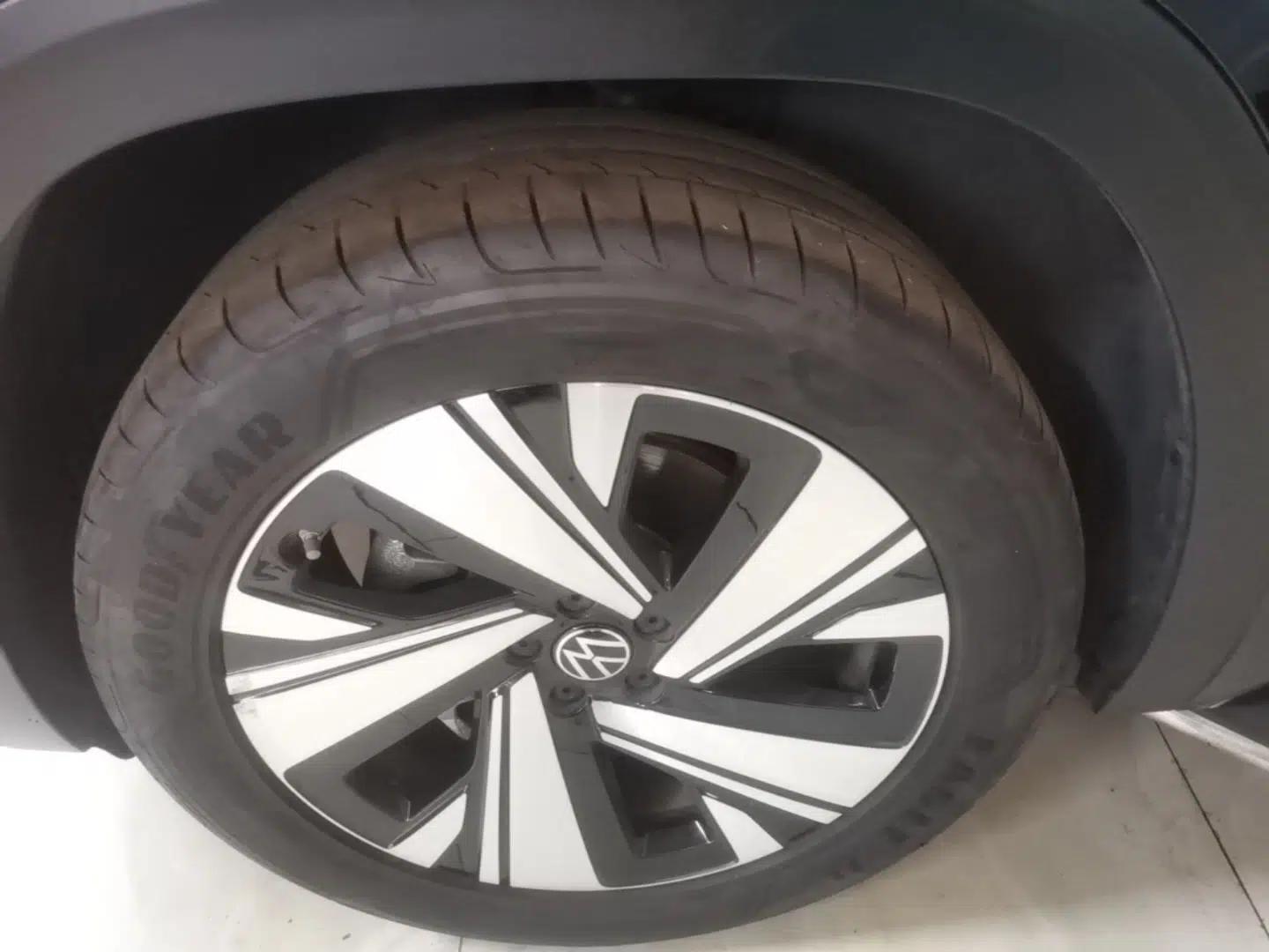 Volkswagen Teramont X 2024 380TSI All-Wheel Drive Longyao Edition — миниатюра 10