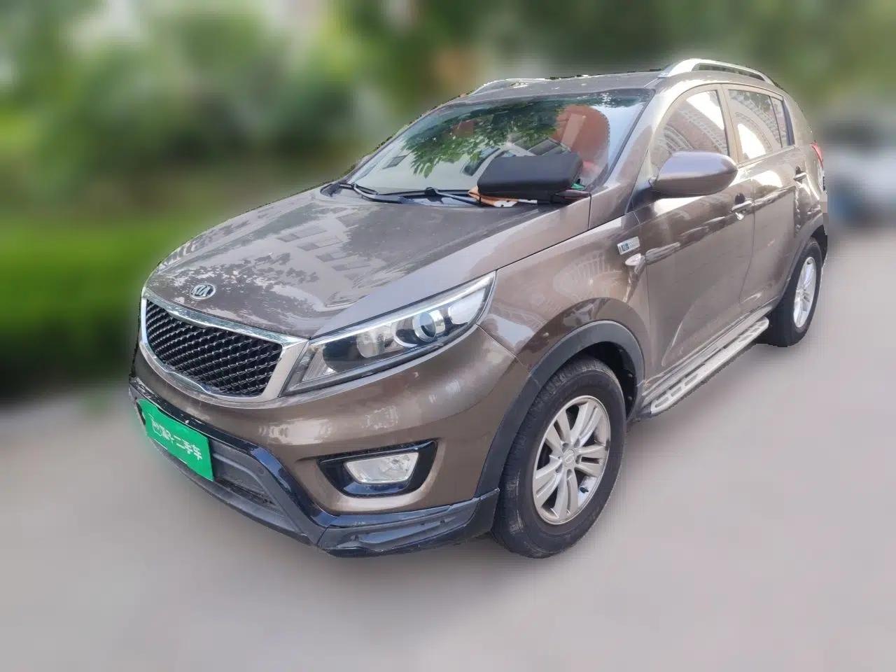 Kia Sportage R 2016 2.0L Automatic Two-Wheel Drive GL — миниатюра 1