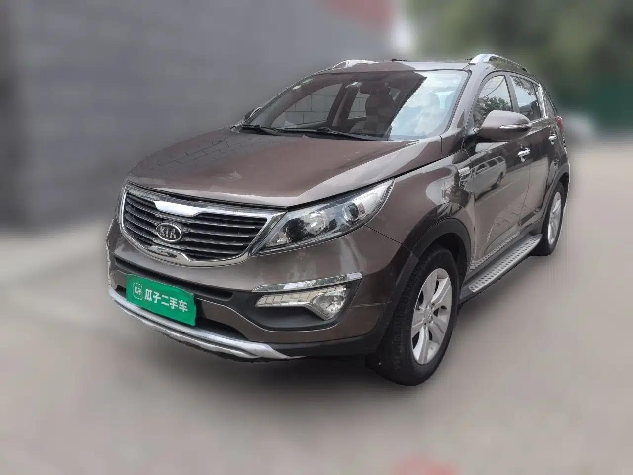 Kia Sportage R 2014 2.0L Automatic Two-Wheel Drive GLS Trim — миниатюра 1