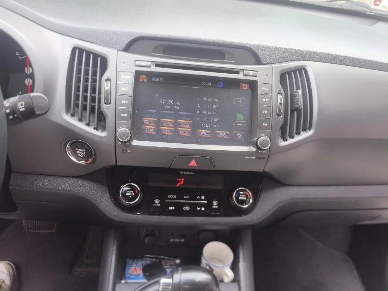 Kia Sportage R 2014 2.0L Automatic Two-Wheel Drive GLS Trim — миниатюра 13
