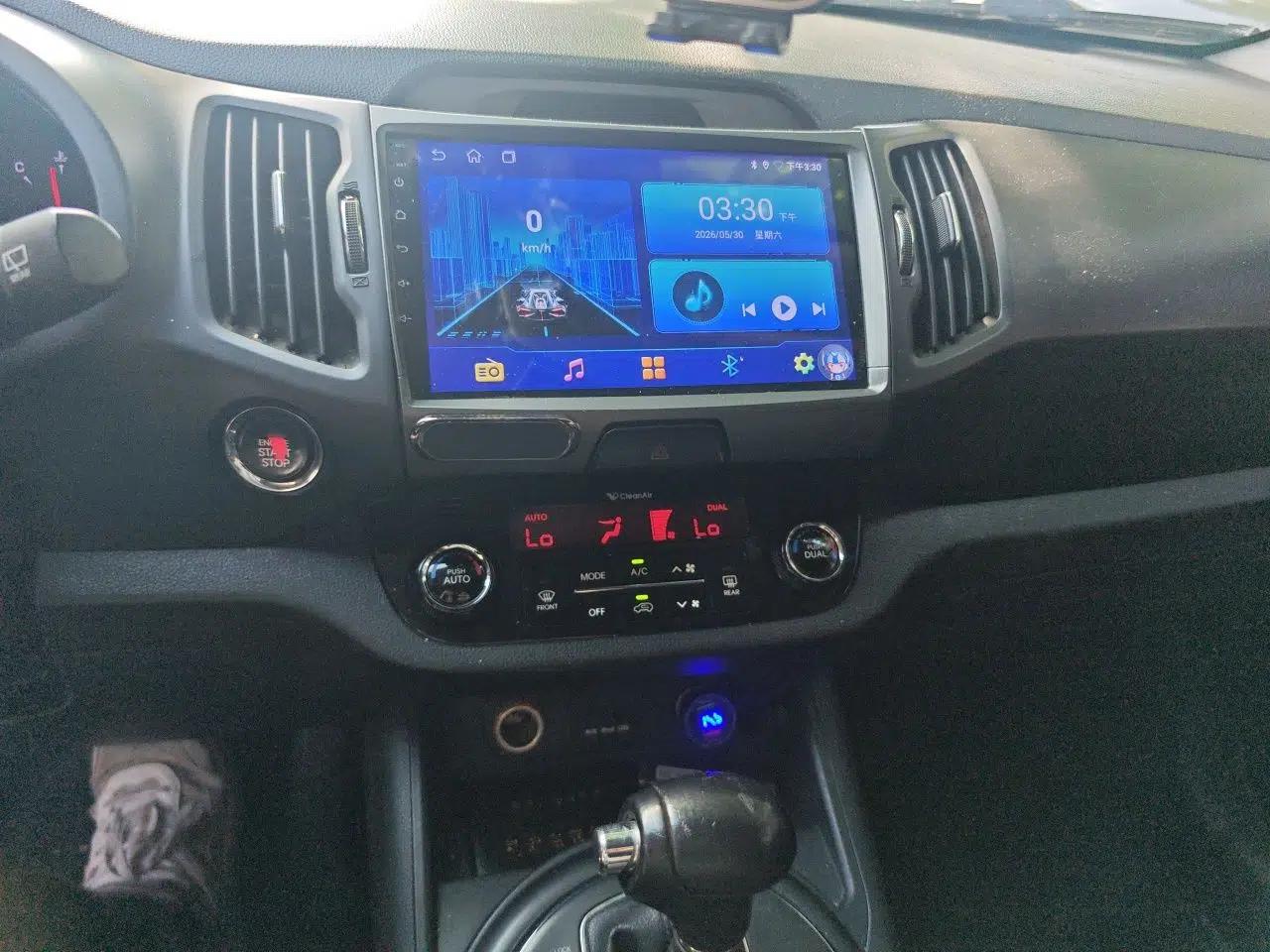 Kia Sportage R 2012 2.0L Automatic Two-Wheel Drive NAVI — миниатюра 13