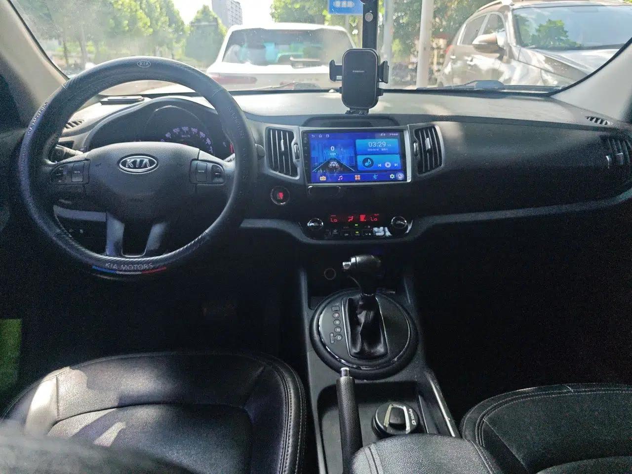 Kia Sportage R 2012 2.0L Automatic Two-Wheel Drive NAVI — миниатюра 9