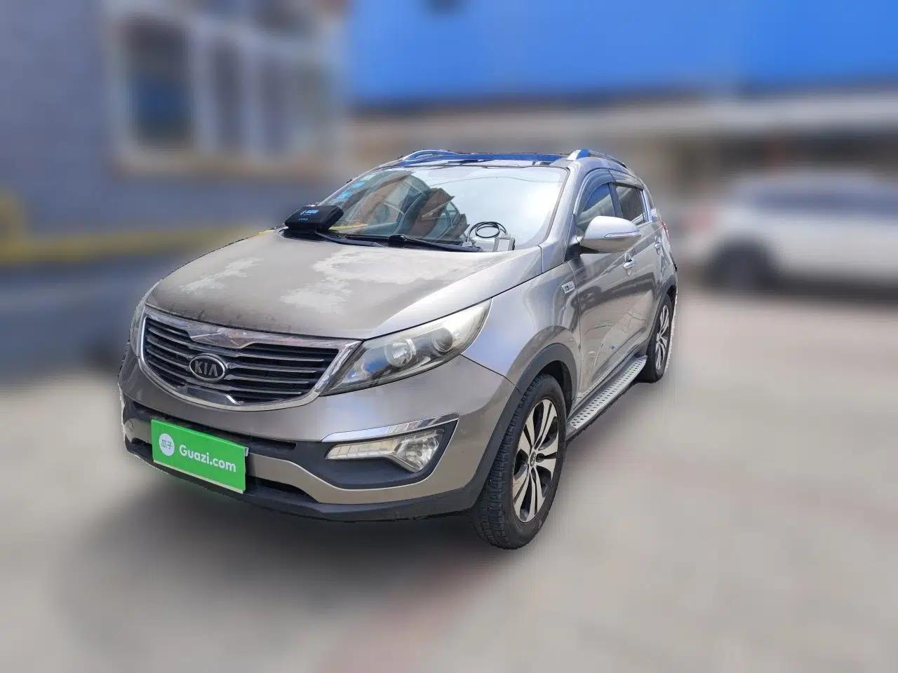 Kia Sportage R 2012 2.0L Automatic Two-Wheel Drive NAVI — миниатюра 1