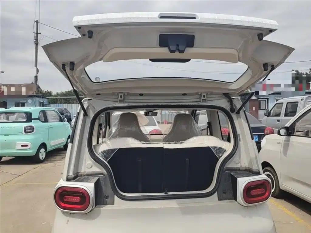 Hongguang MINIEV 2024 Third Generation 215km/h Youth Edition — миниатюра 19