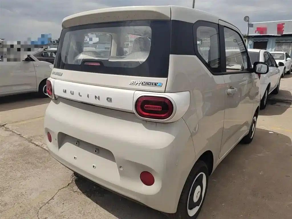 Hongguang MINIEV 2024 Third Generation 215km/h Youth Edition — миниатюра 7