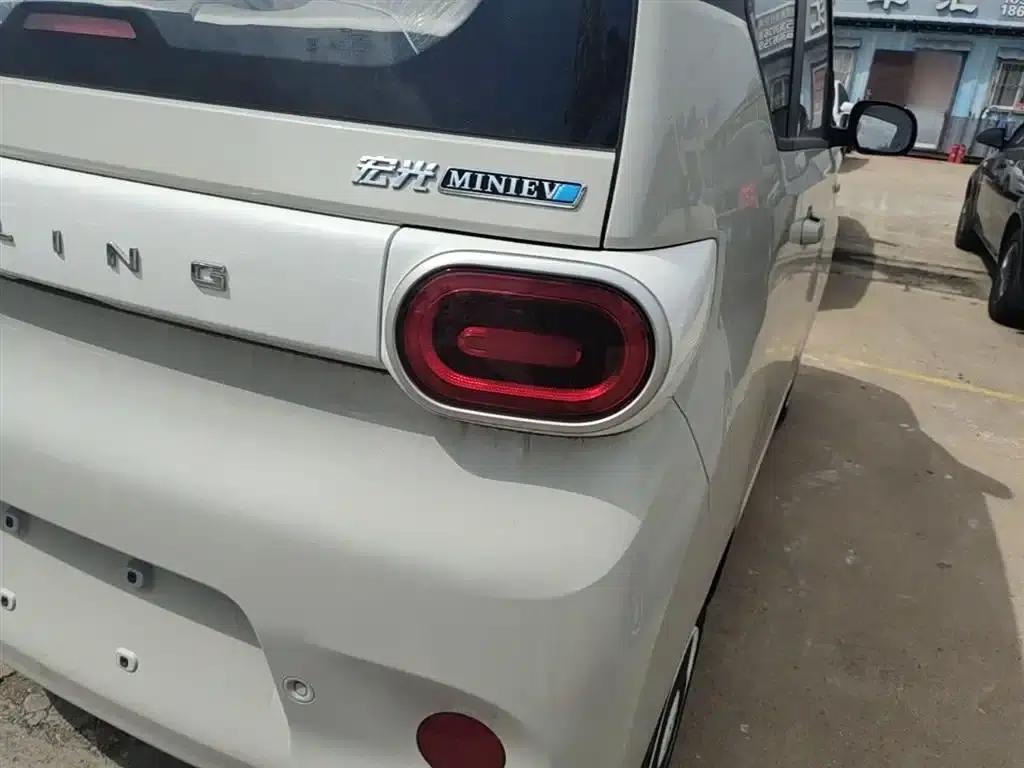 Hongguang MINIEV 2024 Third Generation 215km/h Youth Edition — миниатюра 8