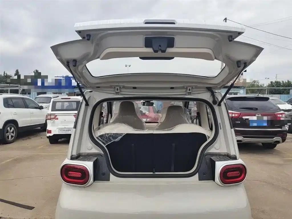 Hongguang MINIEV 2024 Third Generation 215km/h Youth Edition — миниатюра 19