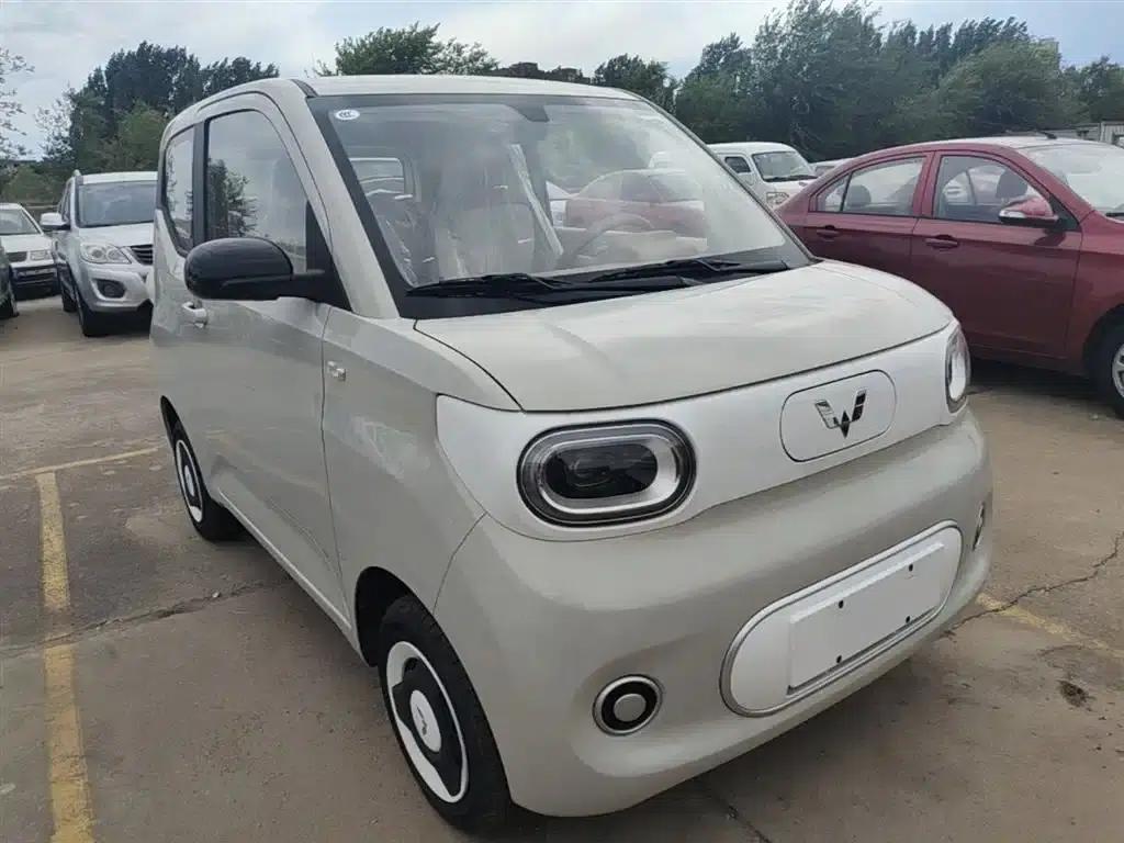 Hongguang MINIEV 2024 Third Generation 215km/h Youth Edition — миниатюра 4