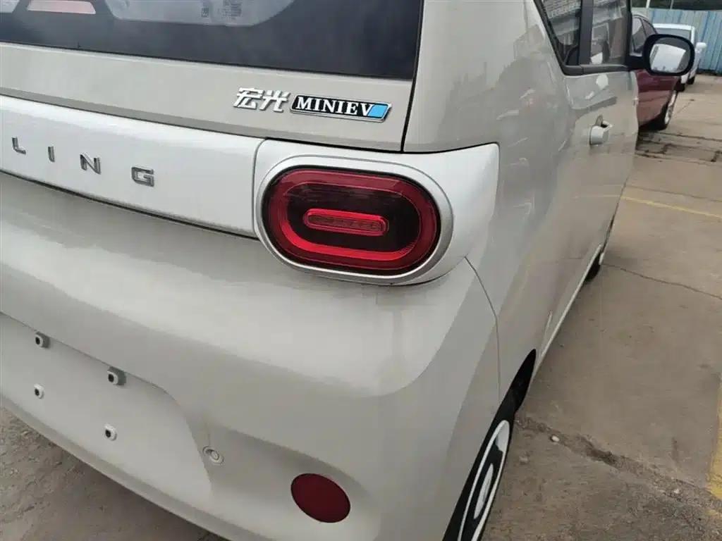 Hongguang MINIEV 2024 Third Generation 215km/h Youth Edition — миниатюра 8