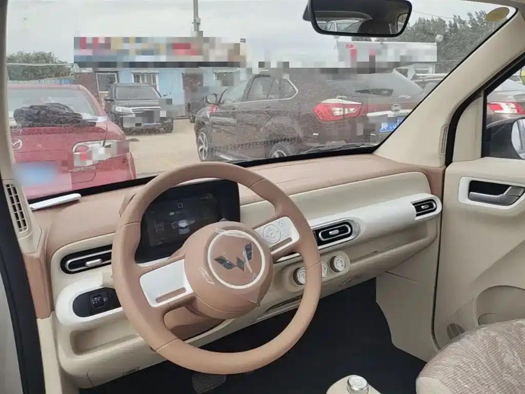 Hongguang MINIEV 2024 Third Generation 215km/h Youth Edition — миниатюра 10