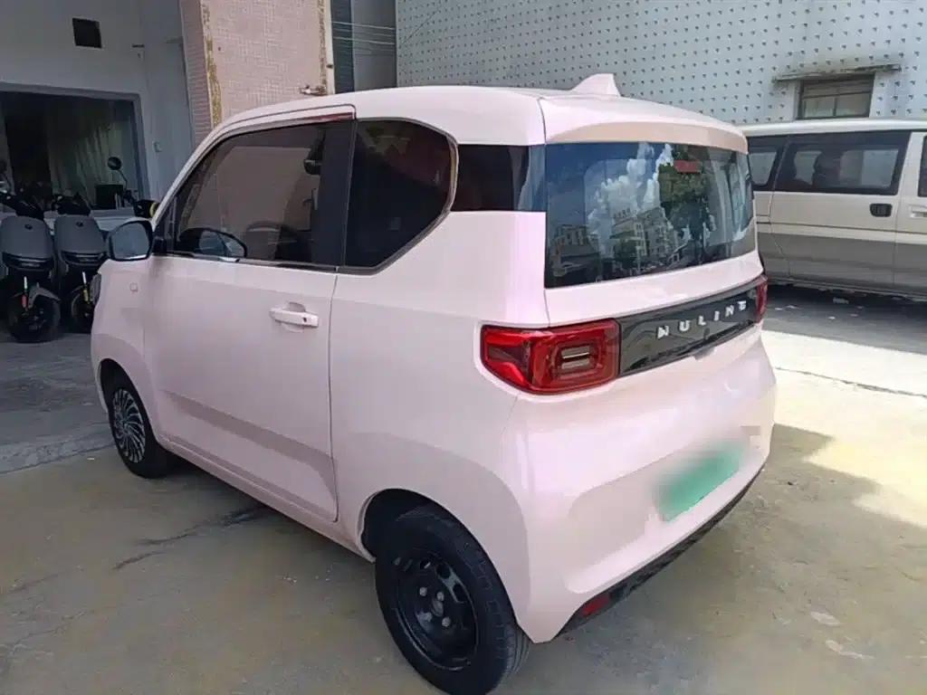Hongguang MINIEV 2021 Macaron Premium Edition (Lithium Iron Phosphate) — миниатюра 5