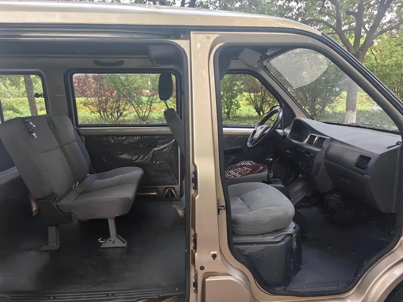 Wuling Rongguang 2021 1.5L Extended Basic Model L3C — миниатюра 6