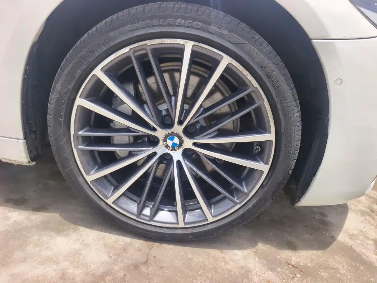 BMW 5 Series 2020 530Li Luxury Edition M Sport Package — миниатюра 8