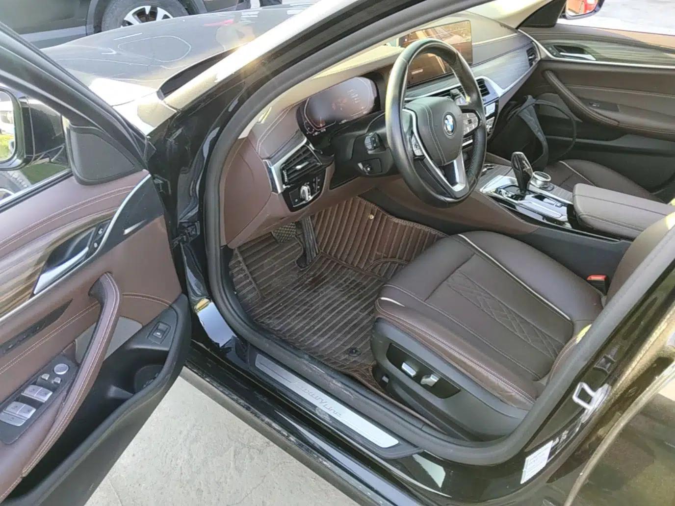 BMW 5 Series 2021 530Li Leading Luxury Package — миниатюра 18